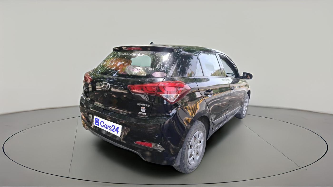 2017 Hyundai Elite i20 SPORTZ 1.4 CRDI, Diesel, Manual, 1,12,986 km, exterior