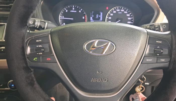 2017 Hyundai Elite i20 SPORTZ 1.4 CRDI, Diesel, Manual, 1,12,986 km, interior