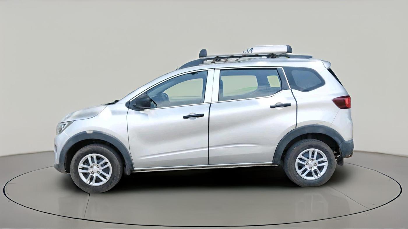 2023 Renault TRIBER RXL MT, CNG, Manual, 74,112 km, exterior