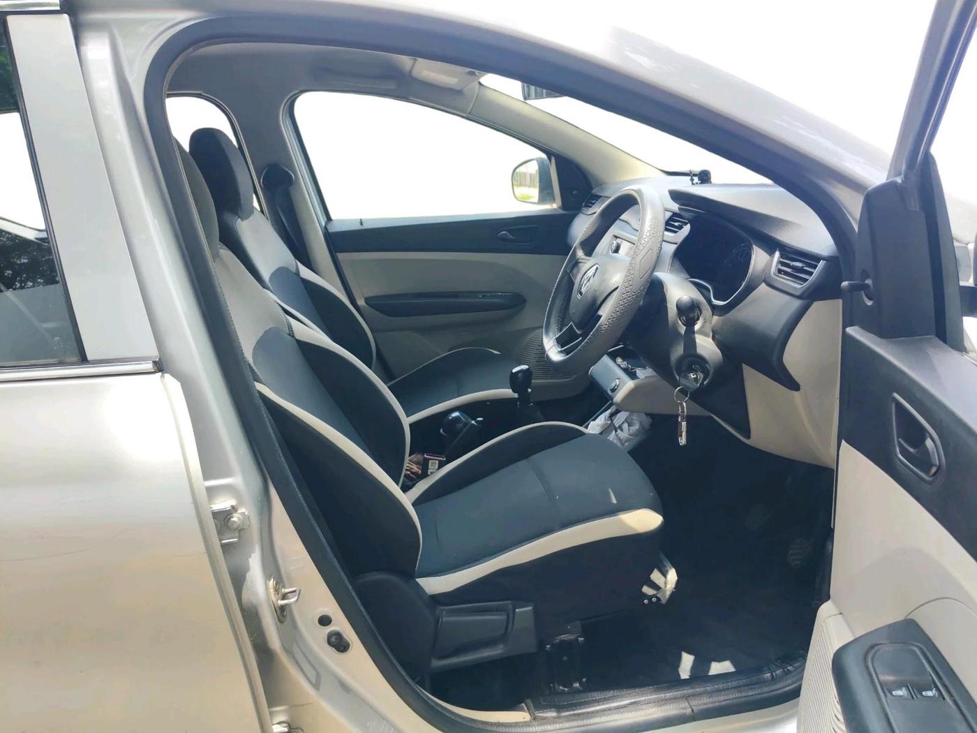 2023 Renault TRIBER RXL MT, CNG, Manual, 74,112 km, interior