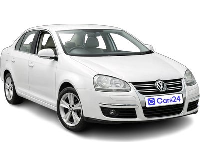 2010 Volkswagen Jetta - Sedan - Diesel - Automatic - ₹4.32 lakh