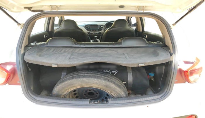 2017 Hyundai Grand i10 SPORTZ (O) 1.2 KAPPA VTVT, CNG, Manual, 86,661 km, exterior