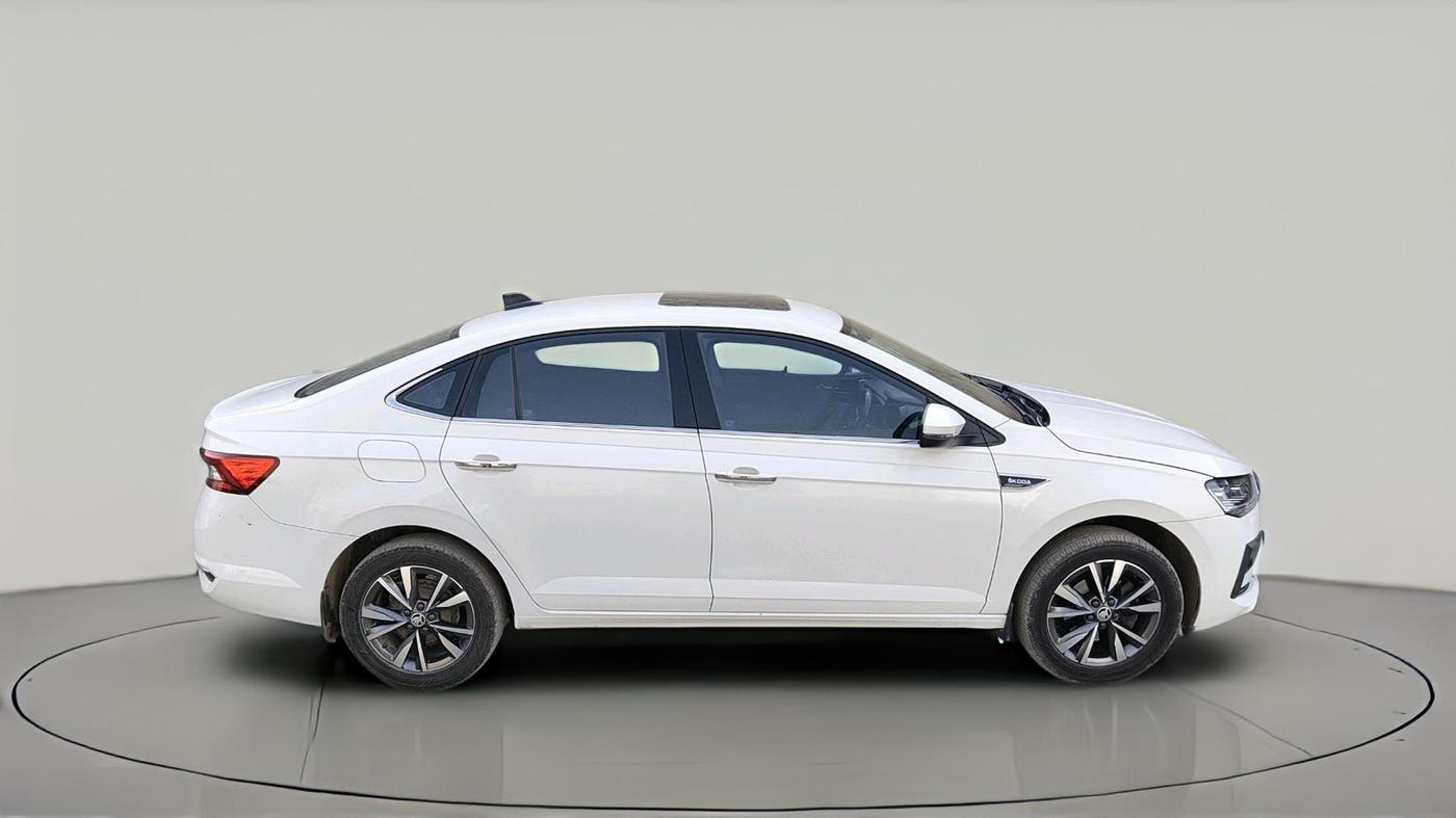 2023 Skoda SLAVIA STYLE 1.0L TSI AT, Petrol, Automatic, 80,955 km, exterior