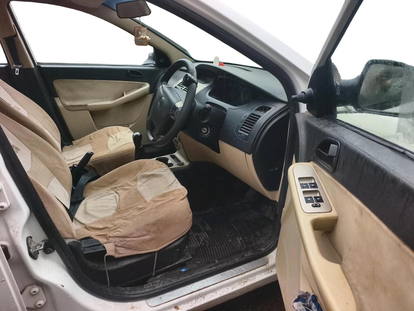 2011 Tata Manza AURA QUADRAJET, Diesel, Manual, 92,579 km, interior