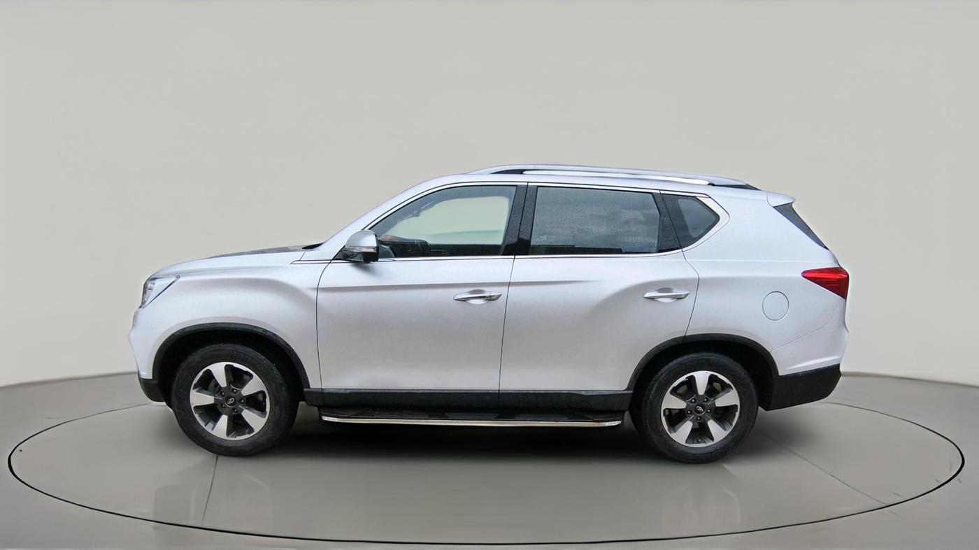 2019 Mahindra ALTURAS G4 4WD AT, Diesel, Automatic, 23,500 km, exterior