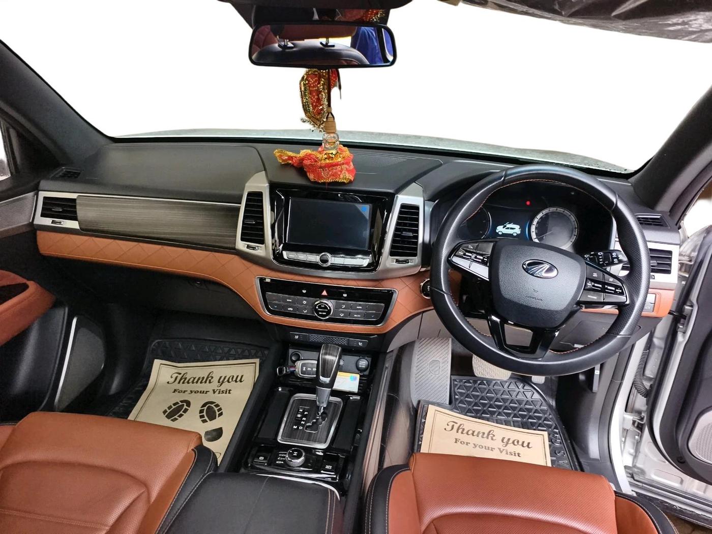 2019 Mahindra ALTURAS G4 4WD AT, Diesel, Automatic, 23,500 km, interior