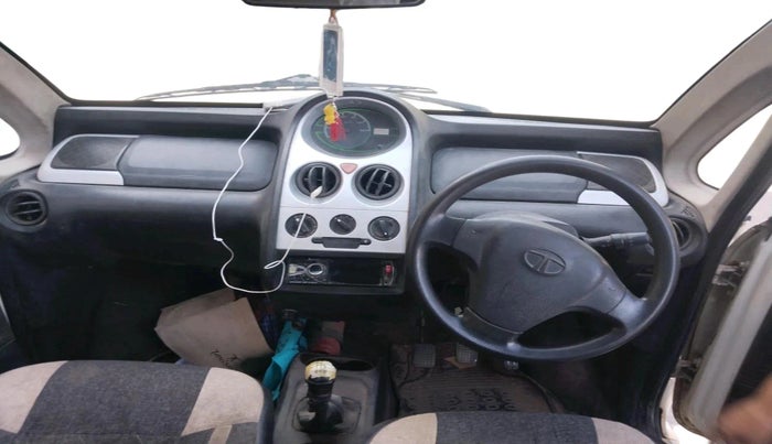 2015 Tata Nano EMAX XM CNG, CNG, Manual, 66,830 km, interior