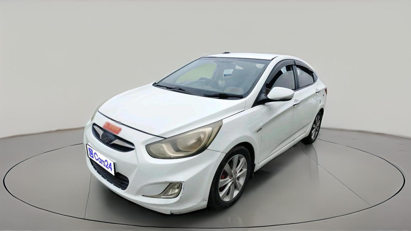 2012 Hyundai Verna FLUIDIC 1.6 CRDI SX, Diesel, Manual, 1,21,313 km, exterior