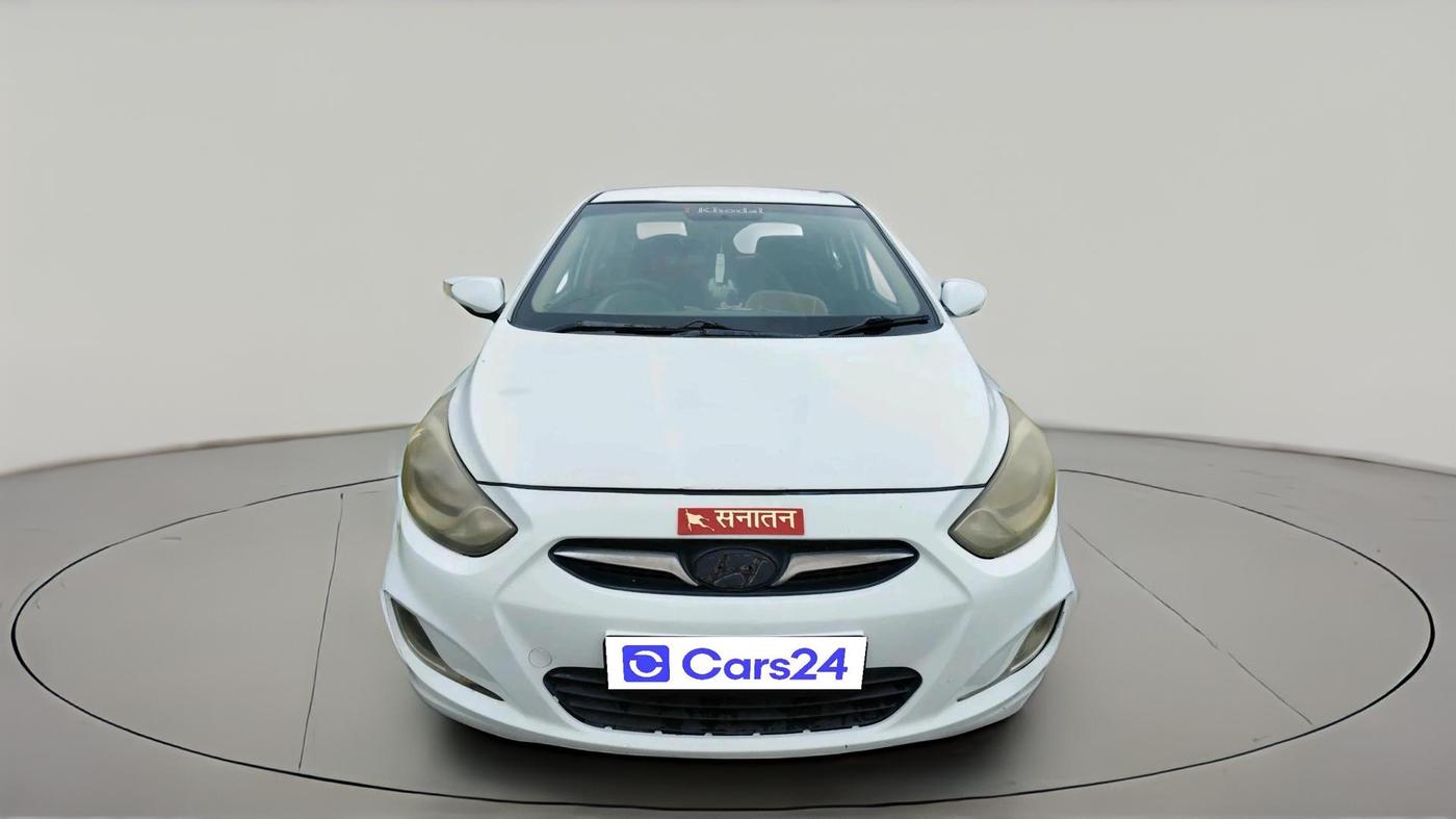 2012 Hyundai Verna FLUIDIC 1.6 CRDI SX, Diesel, Manual, 1,21,313 km, exterior