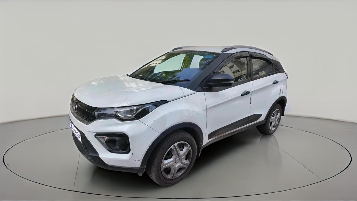 2022 Tata NEXON XM PETROL, CNG, Manual, 94,386 km, exterior