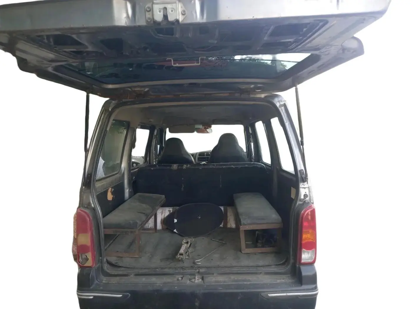 2015 Maruti Eeco 5 STR WITH A/C+HTR, CNG, Manual, 1,27,859 km, exterior
