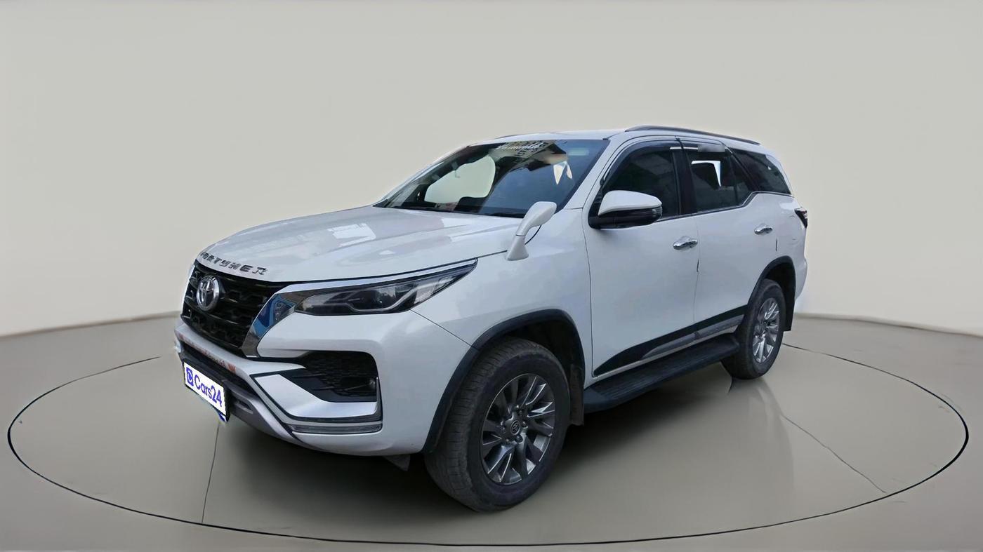 2022 Toyota Fortuner 4X4 AT 2.8 DIESEL, Diesel, Automatic, 51,749 km, exterior
