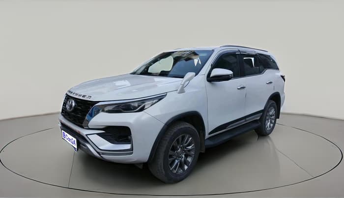 2022 Toyota Fortuner 4X4 AT 2.8 DIESEL, Diesel, Automatic, 51,749 km, exterior