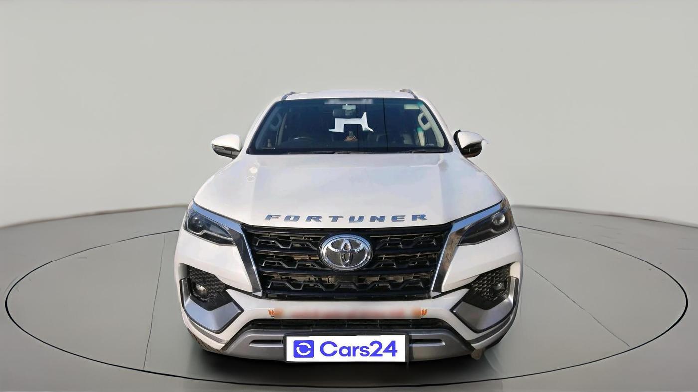 2022 Toyota Fortuner 4X4 AT 2.8 DIESEL, Diesel, Automatic, 51,749 km, exterior