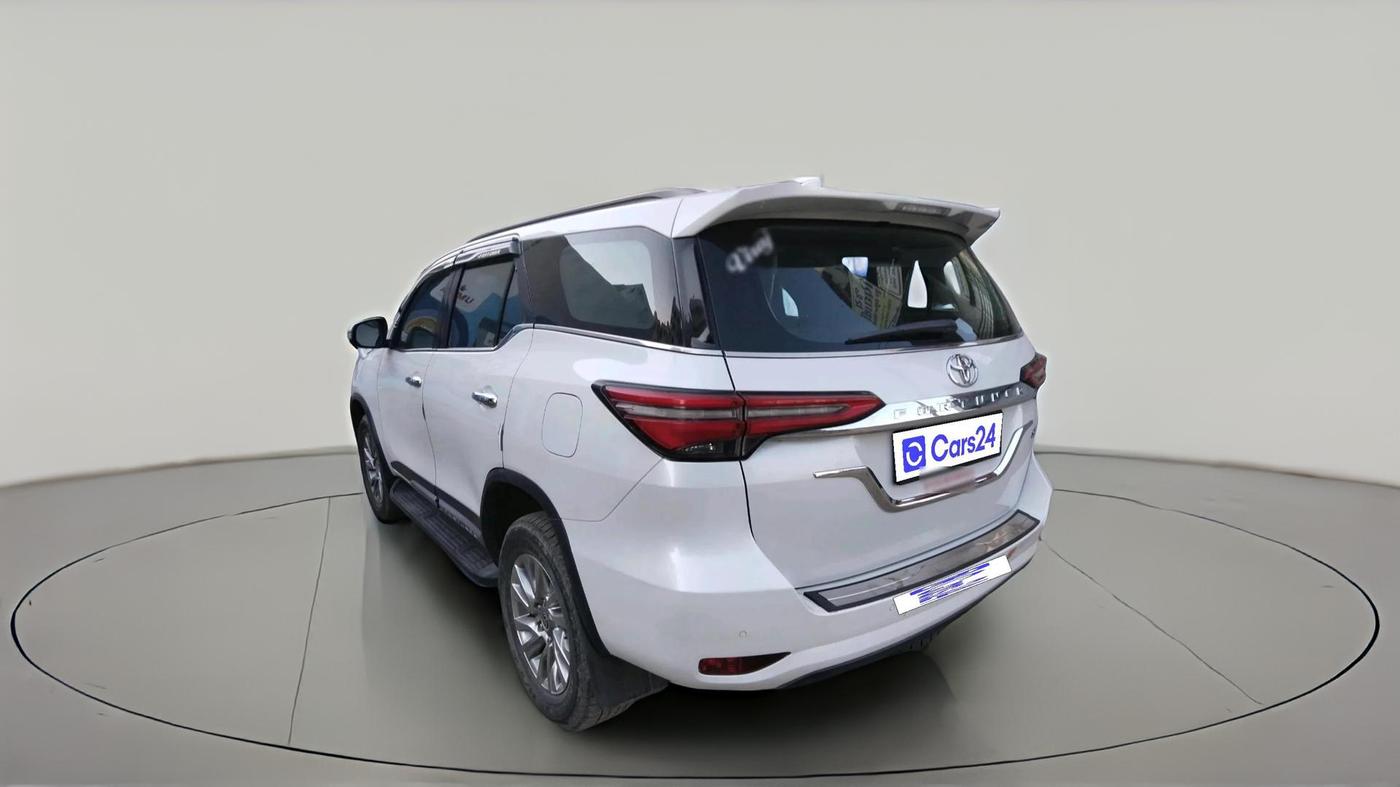 2022 Toyota Fortuner 4X4 AT 2.8 DIESEL, Diesel, Automatic, 51,749 km, exterior