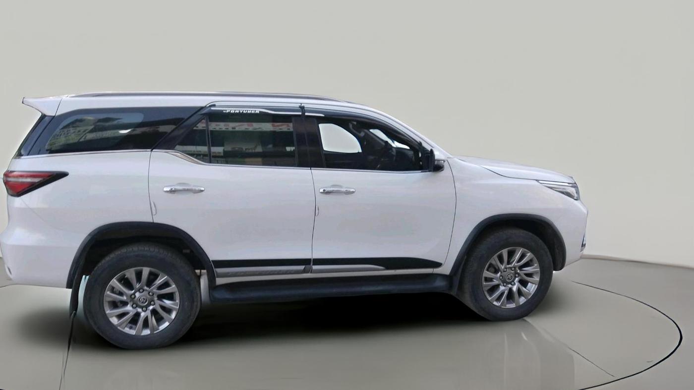 2022 Toyota Fortuner 4X4 AT 2.8 DIESEL, Diesel, Automatic, 51,749 km, exterior