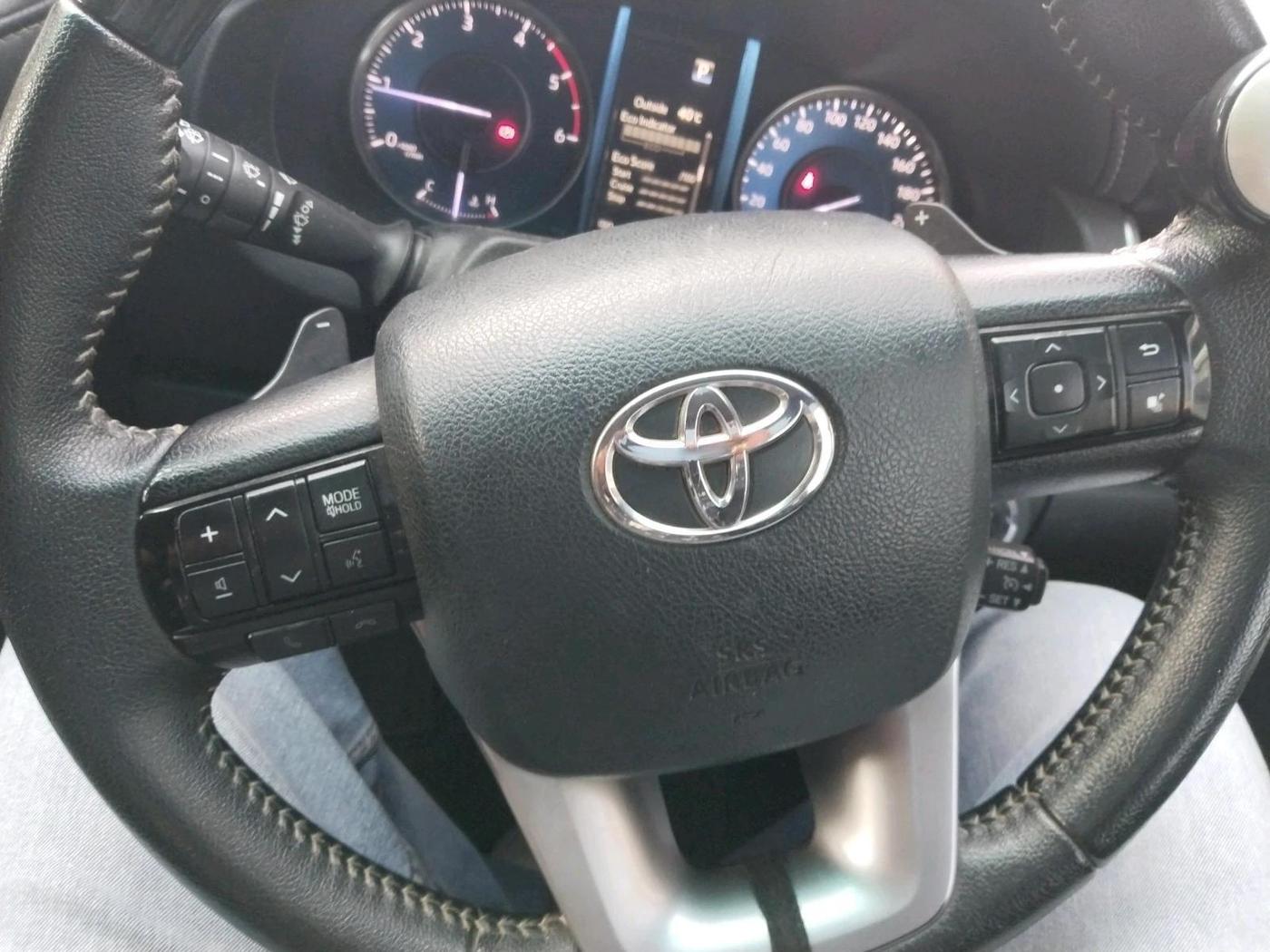 2022 Toyota Fortuner 4X4 AT 2.8 DIESEL, Diesel, Automatic, 51,749 km, interior