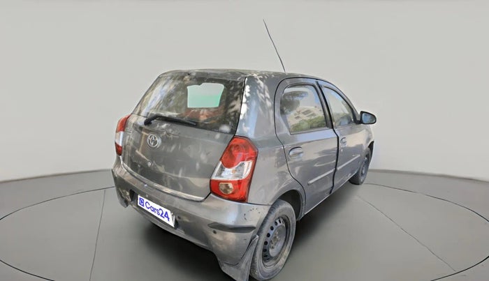 2015 Toyota Etios Liva V, Petrol, Manual, 1,36,941 km, exterior