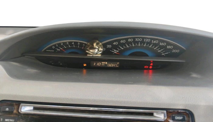 2015 Toyota Etios Liva V, Petrol, Manual, 1,36,941 km, interior