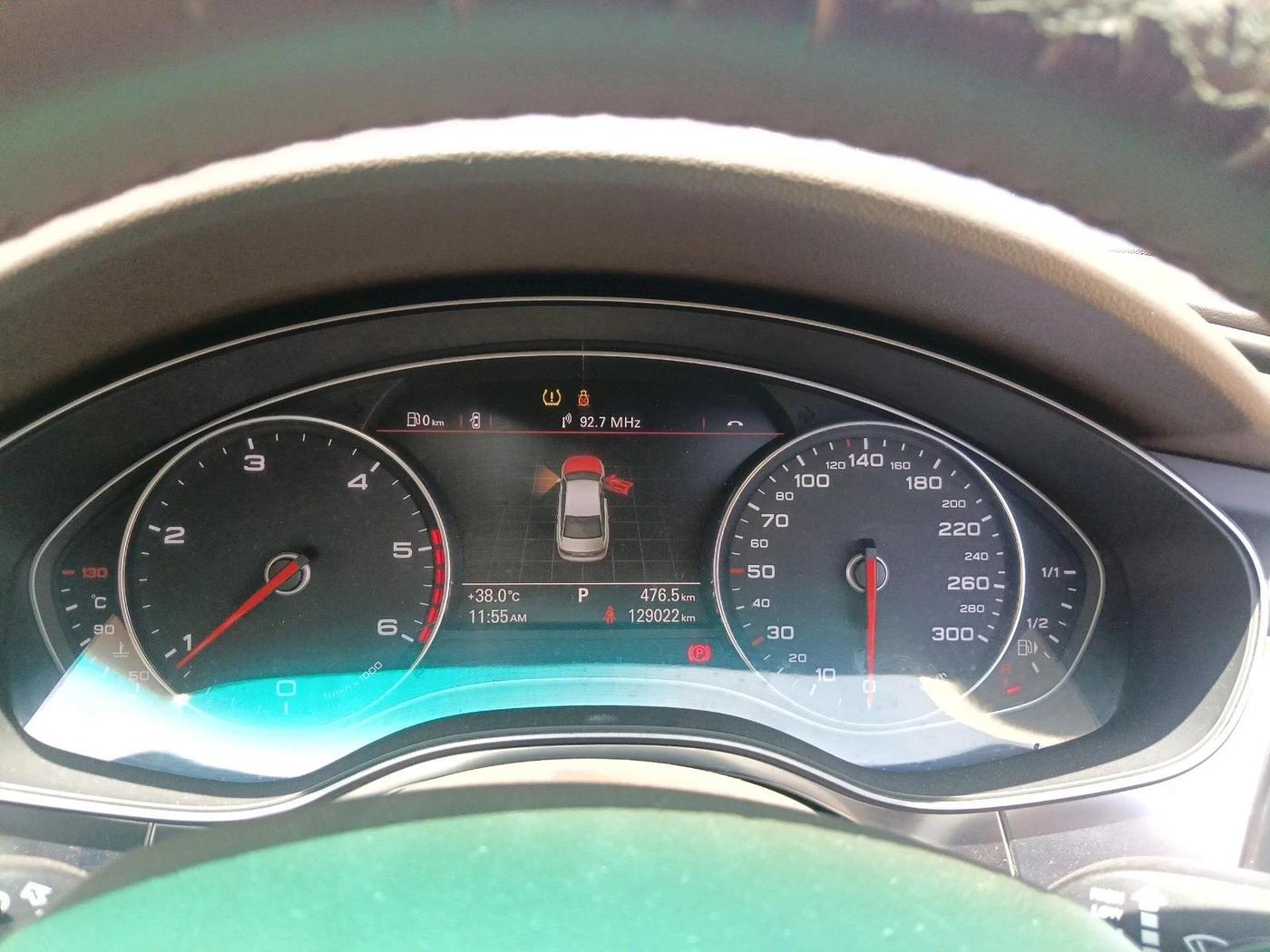 2013 Audi A6 2.0 TDI PREMIUM, Diesel, Automatic, 1,29,022 km, interior