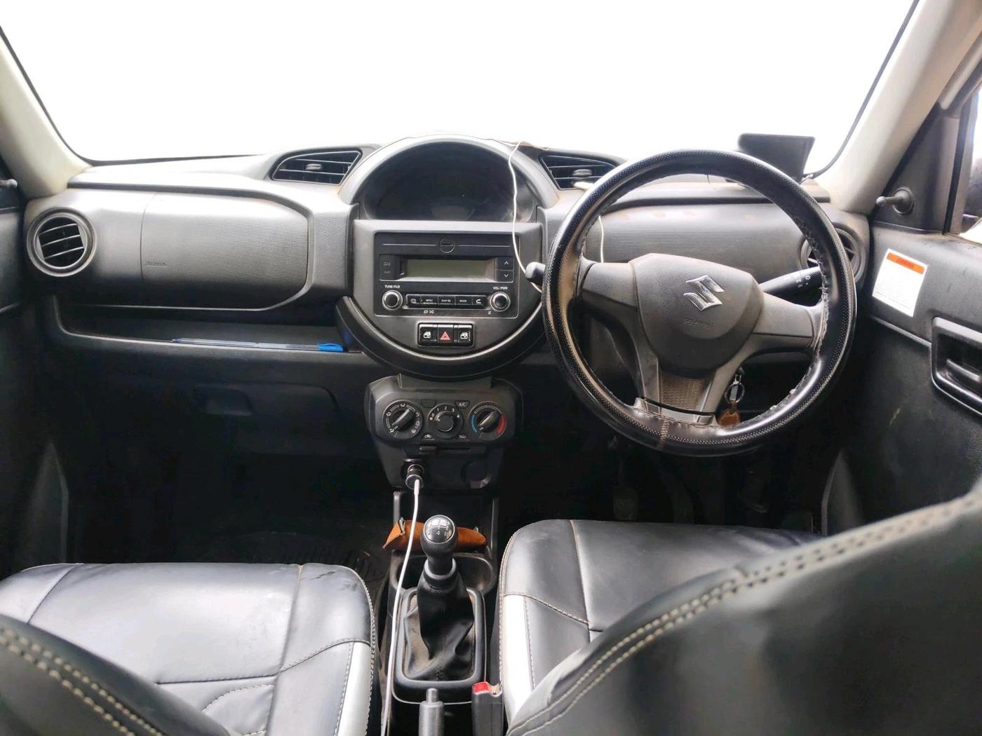 2023 Maruti S PRESSO VXI S-CNG, CNG, Manual, 39,117 km, interior