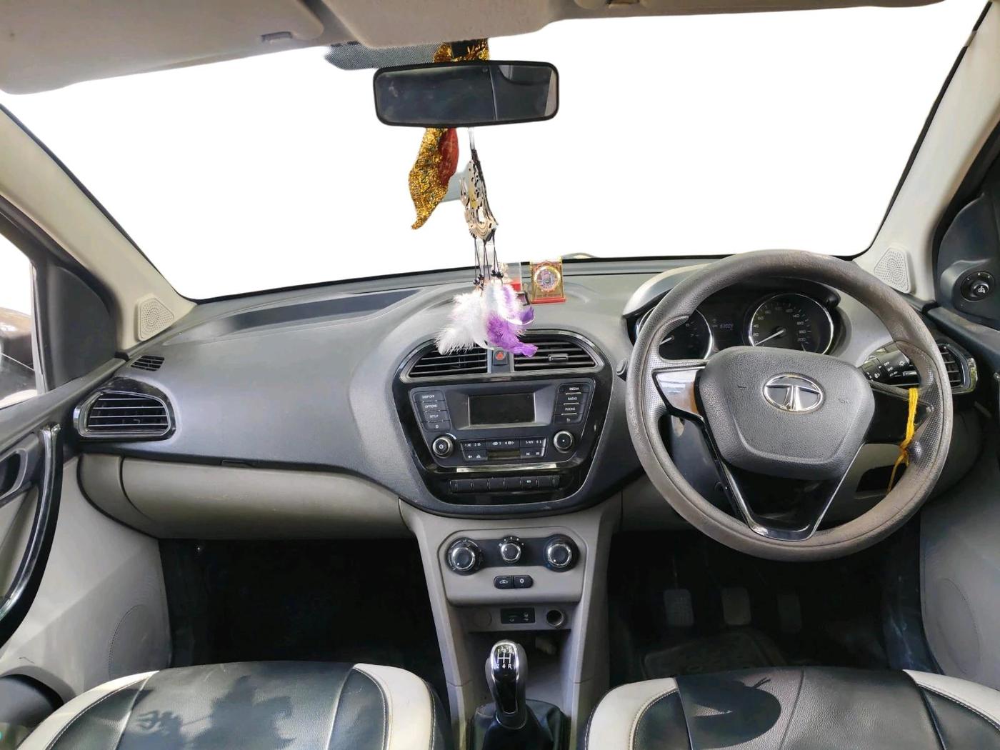 2019 Tata Tiago XT PETROL, Petrol, Manual, 93,009 km, interior