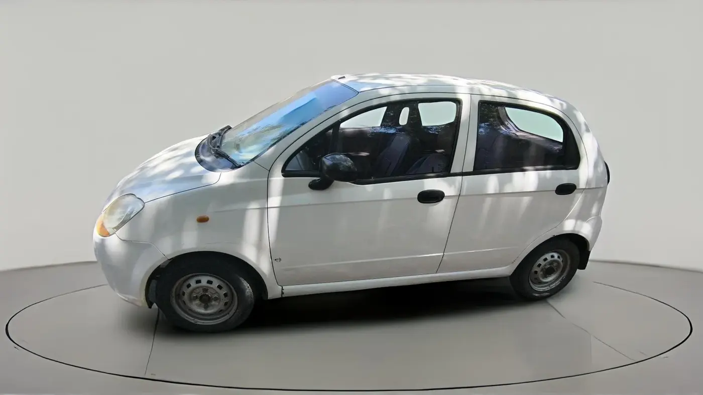 2011 Chevrolet Spark LS 1.0, Petrol, Manual, 1,02,643 km, exterior