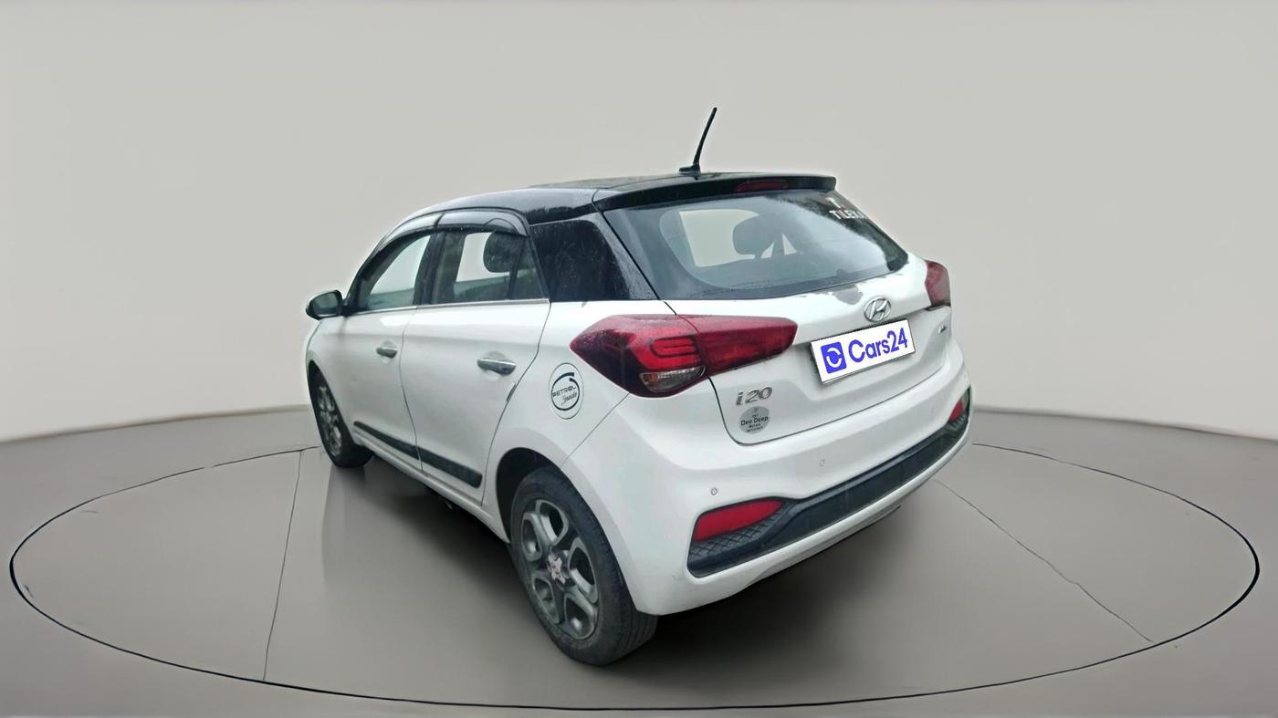 2018 Hyundai Elite i20 ASTA 1.2 DUAL TONE, Petrol, Manual, 1,66,108 km, exterior