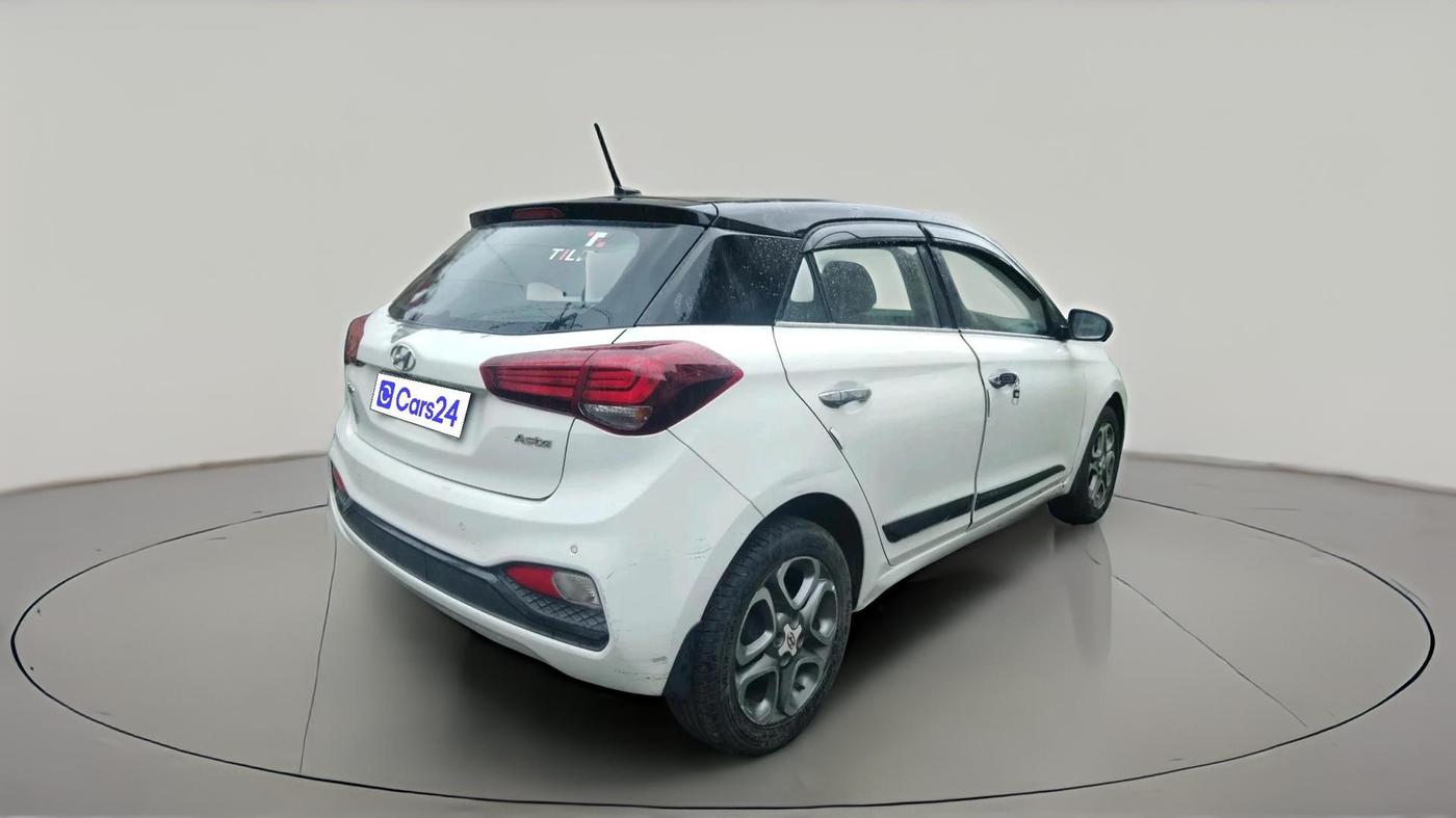 2018 Hyundai Elite i20 ASTA 1.2 DUAL TONE, Petrol, Manual, 1,66,108 km, exterior