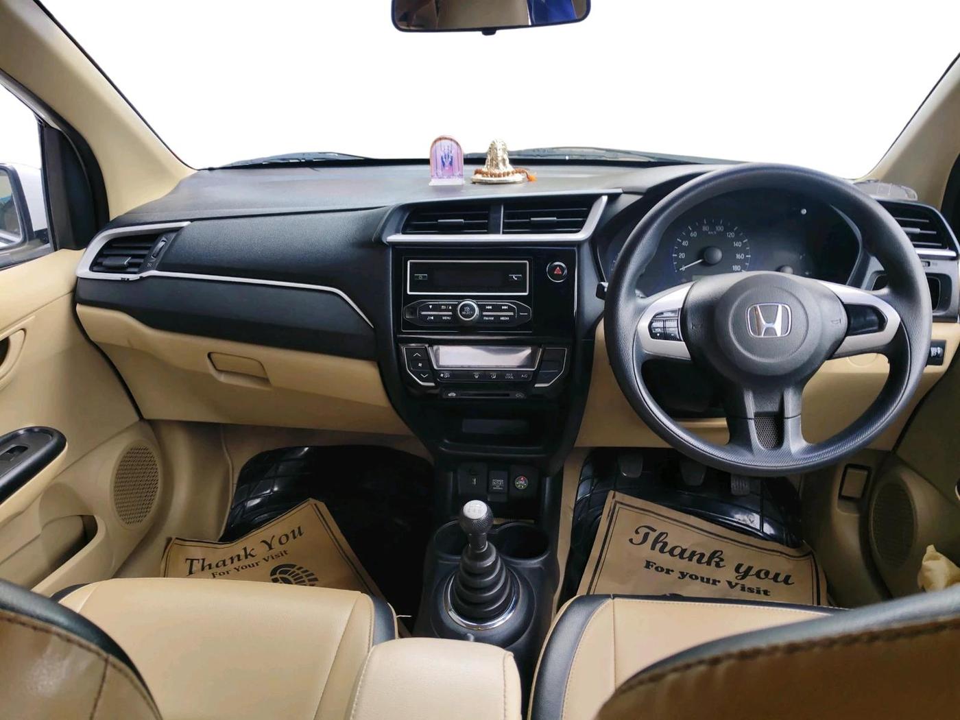 2016 Honda Amaze 1.2L I-VTEC S, CNG, Manual, 1,12,102 km, interior