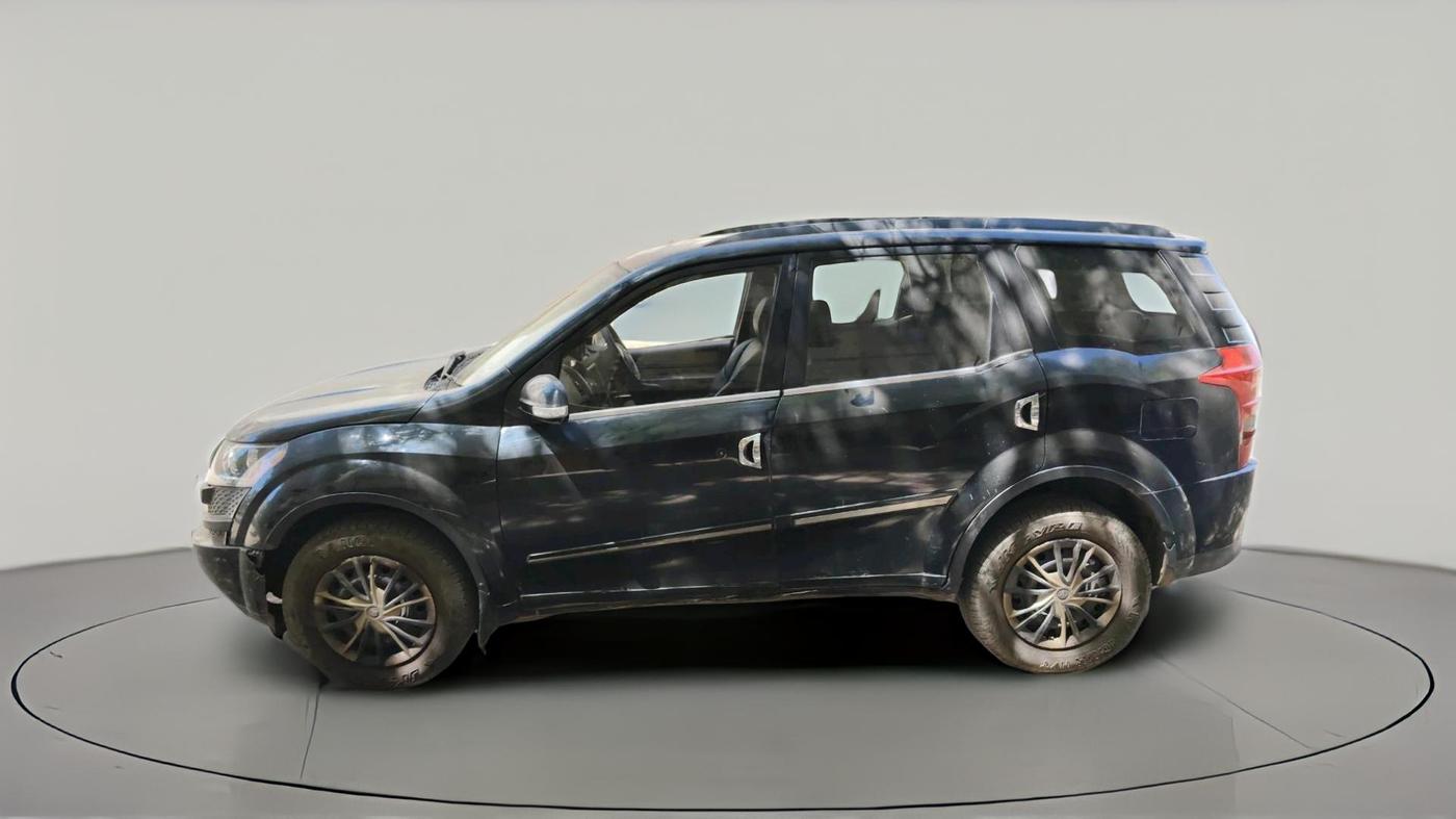2012 Mahindra XUV500 W6, Diesel, Manual, 1,09,596 km, exterior