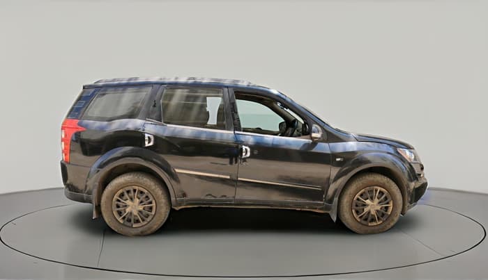 2012 Mahindra XUV500 W6, Diesel, Manual, 1,09,596 km, exterior