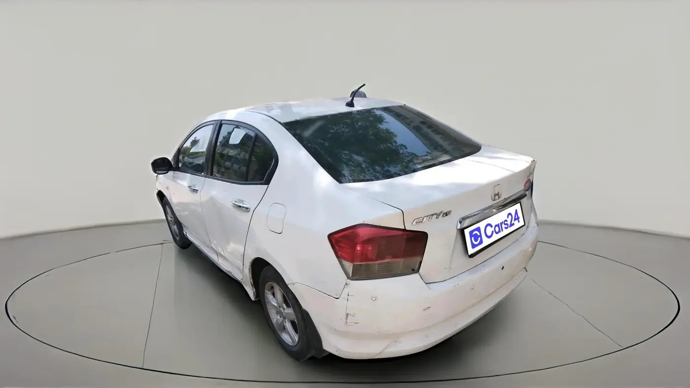 2010 Honda City 1.5L I-VTEC V AT, CNG, Automatic, 1,35,444 km, exterior