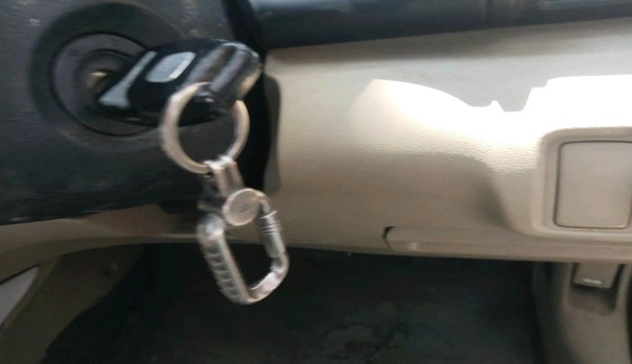 2010 Honda City 1.5L I-VTEC V AT, CNG, Automatic, 1,35,444 km, interior