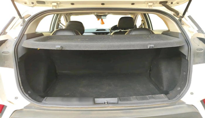 2022 Tata NEXON XMA SUNROOF PETROL, Petrol, Automatic, 71,699 km, exterior