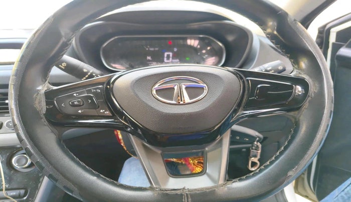 2022 Tata NEXON XMA SUNROOF PETROL, Petrol, Automatic, 71,699 km, interior