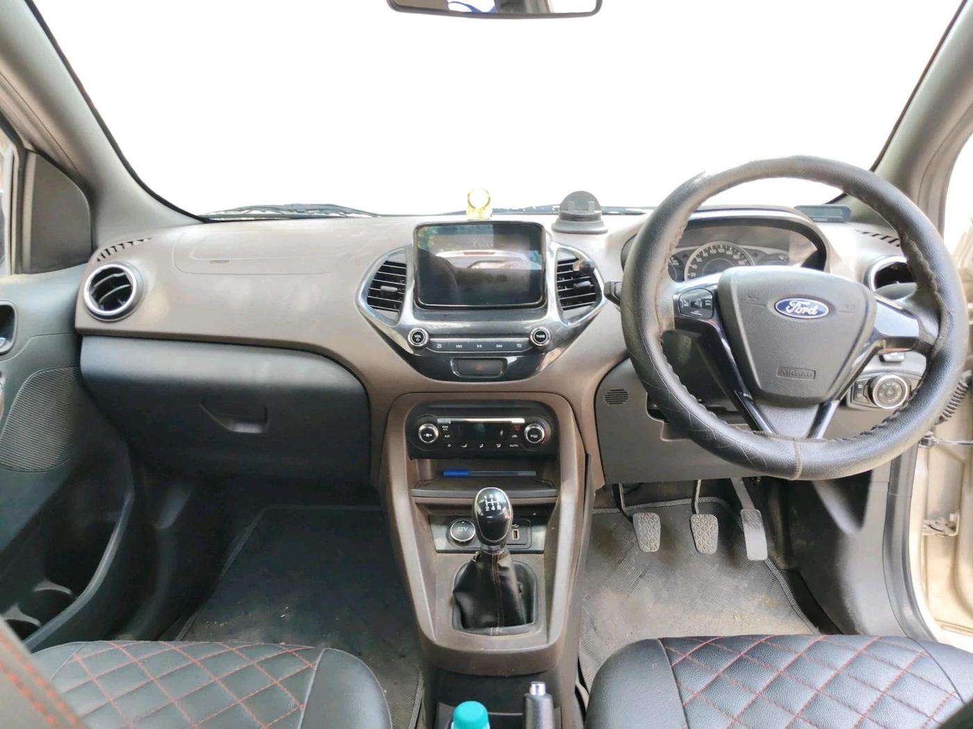 2018 Ford FREESTYLE TITANIUM PLUS 1.2 PETROL, CNG, Manual, 61,636 km, interior