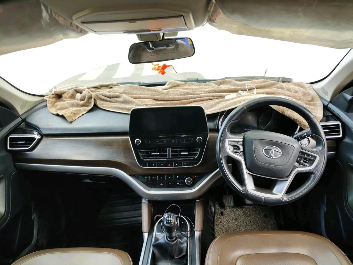 2019 Tata Harrier XZ 2.0L, Diesel, Manual, 85,861 km, interior