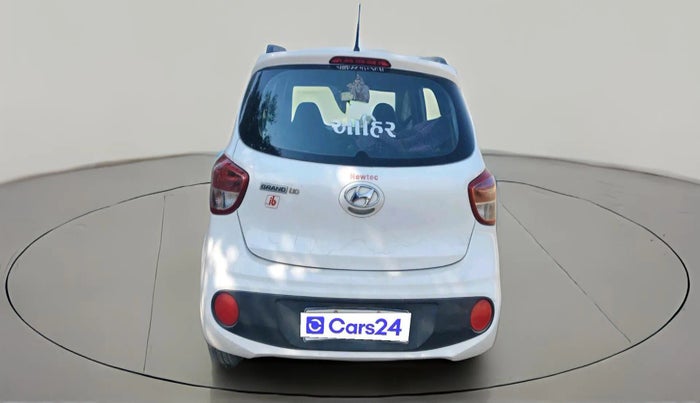 2018 Hyundai Grand i10 MAGNA 1.2 KAPPA VTVT, CNG, Manual, 1,38,193 km, exterior