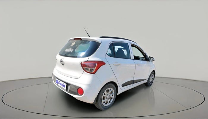 2018 Hyundai Grand i10 MAGNA 1.2 KAPPA VTVT, CNG, Manual, 1,38,193 km, exterior