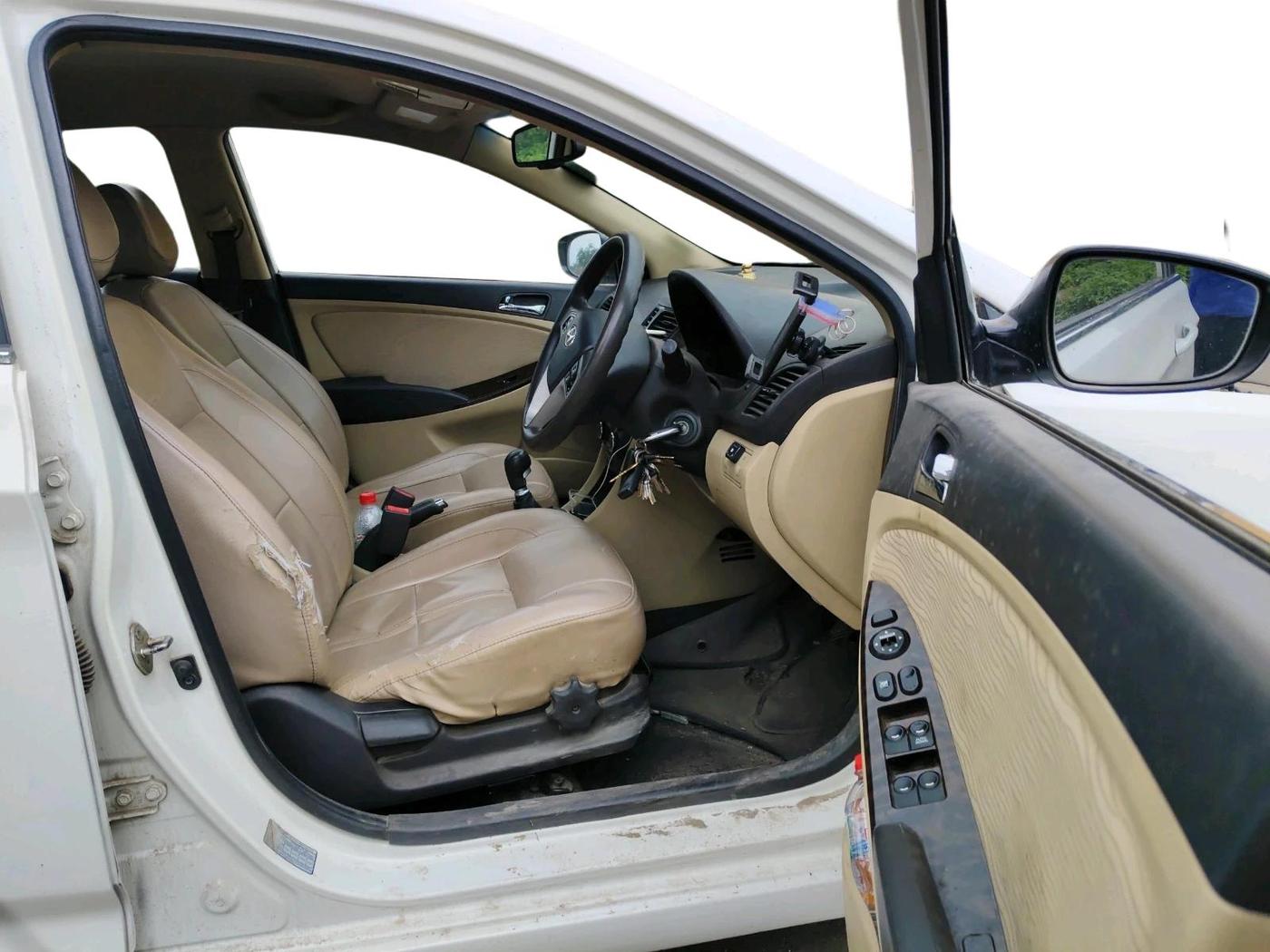 2014 Hyundai Verna FLUIDIC 1.6 VTVT SX, CNG, Manual, 86,908 km, interior