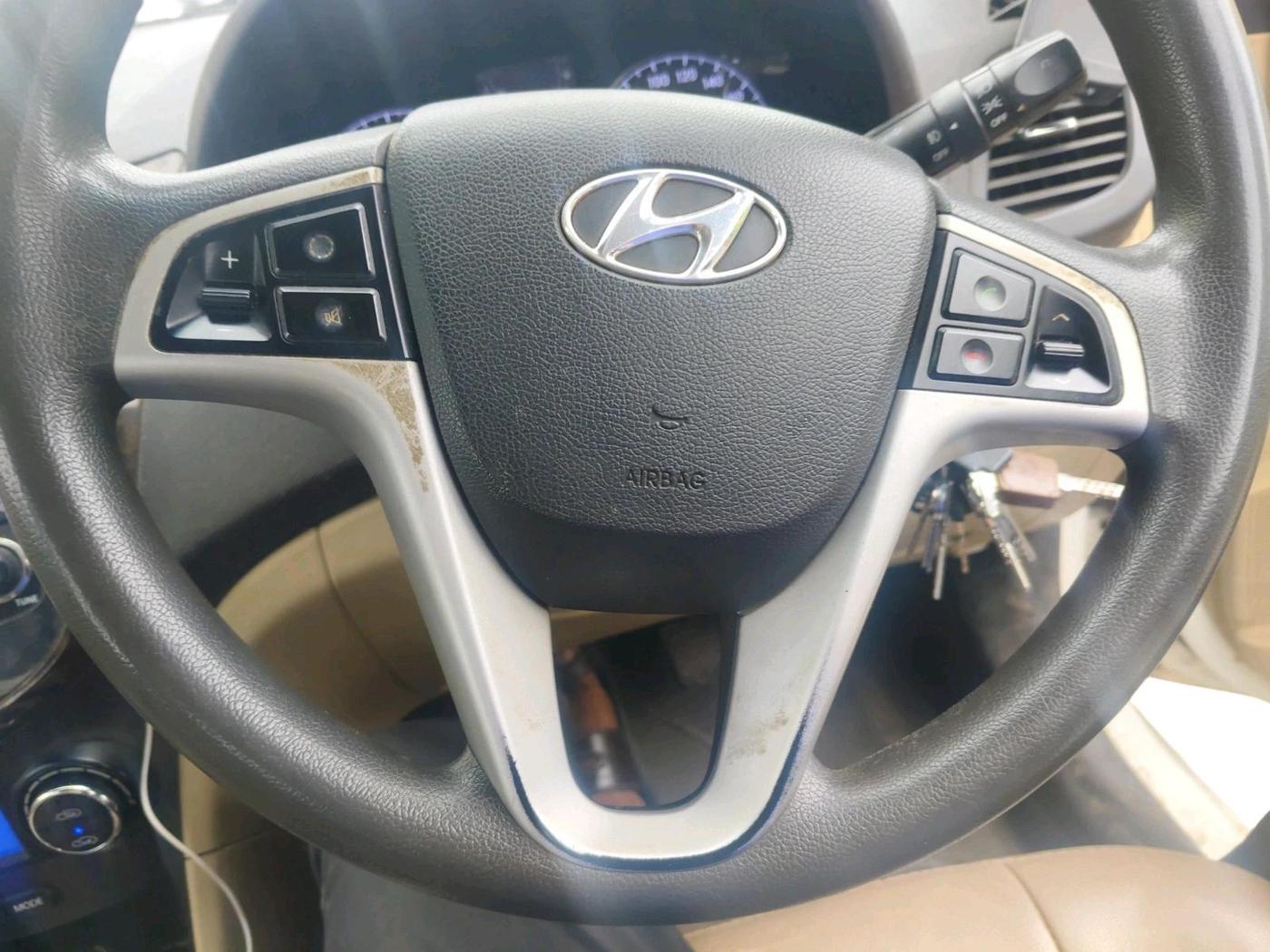 2014 Hyundai Verna FLUIDIC 1.6 VTVT SX, CNG, Manual, 86,908 km, interior