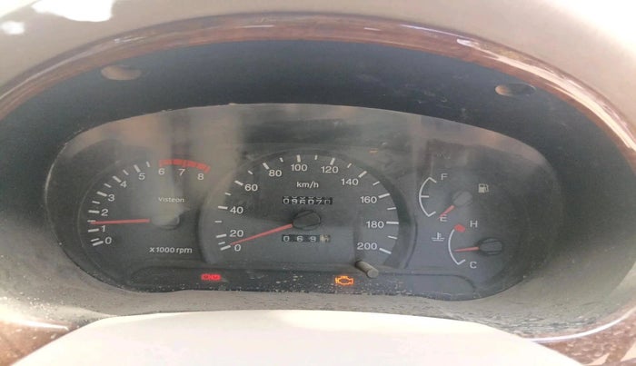 2011 Hyundai Accent GLE, CNG, Manual, 96,070 km, interior