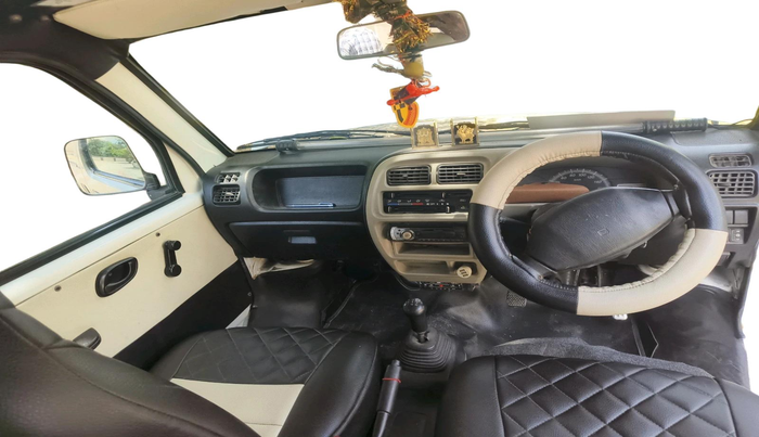 2018 Maruti Eeco 5 STR WITH A/C+HTR, CNG, Manual, 2,56,167 km, interior
