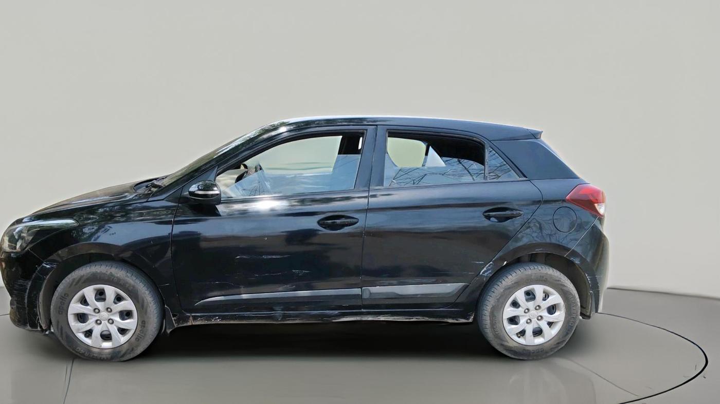 2016 Hyundai Elite i20 SPORTZ 1.4 CRDI, Diesel, Manual, 2,25,771 km, exterior