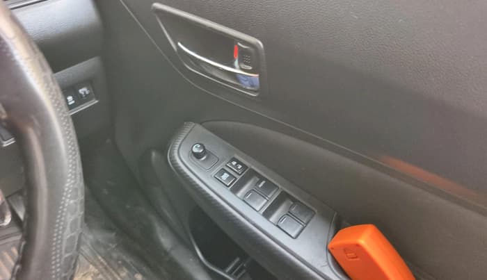 2023 Maruti Swift VXI, Petrol, Manual, 32,598 km, interior