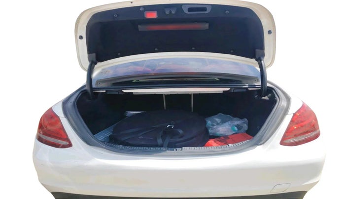 2015 Mercedes Benz C Class C 220 CDI AVANTGARDE, Diesel, Automatic, 94,741 km, exterior