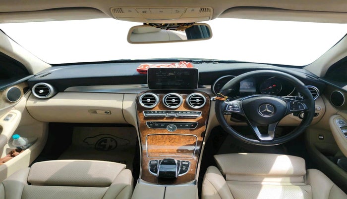 2015 Mercedes Benz C Class C 220 CDI AVANTGARDE, Diesel, Automatic, 94,741 km, interior