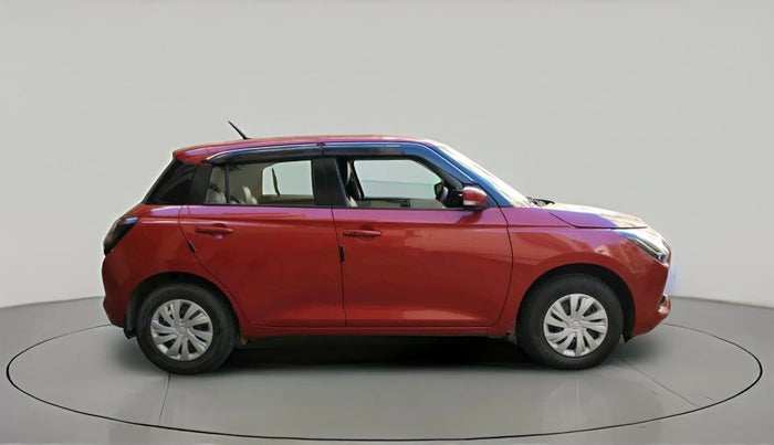 2024 Maruti Swift VXi (O) AMT, CNG, Automatic, 10,933 km, exterior