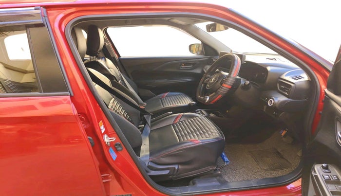 2024 Maruti Swift VXi (O) AMT, CNG, Automatic, 10,933 km, interior